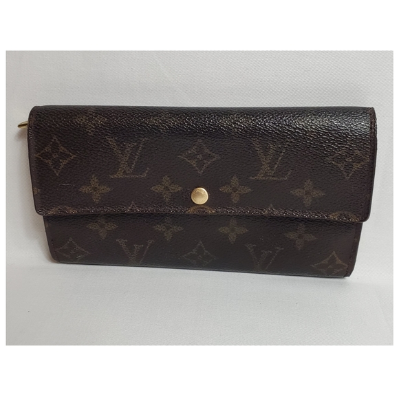 Louis Vuitton Handbags - Authentic Preowned LV Sarah Wallet
